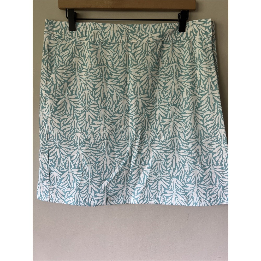RipSkirt Hawaii NWT Size Large Length 2 Skirt Matisse Coastal Print White Blue